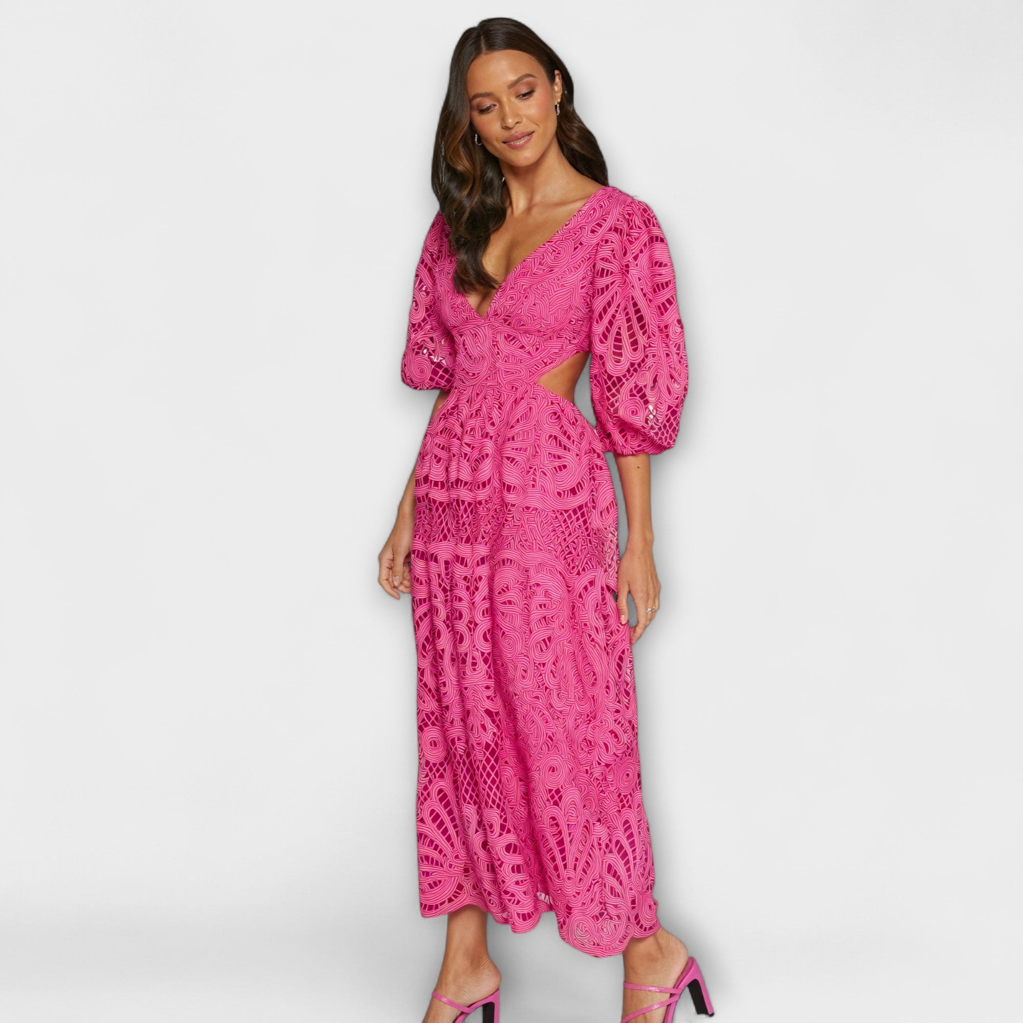 Robe élégante avec des détails délicats