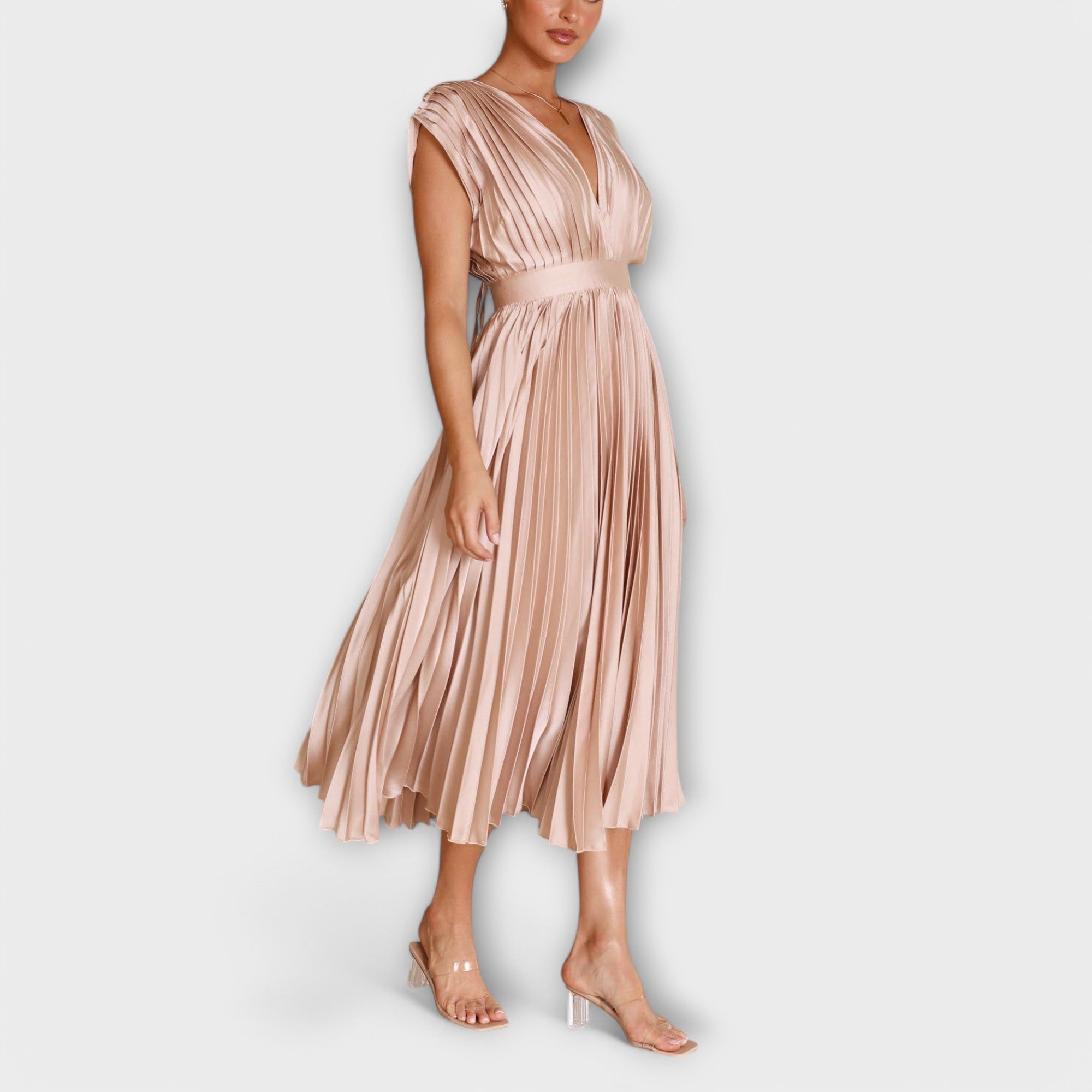Maria - Robe Plissée Stylisée