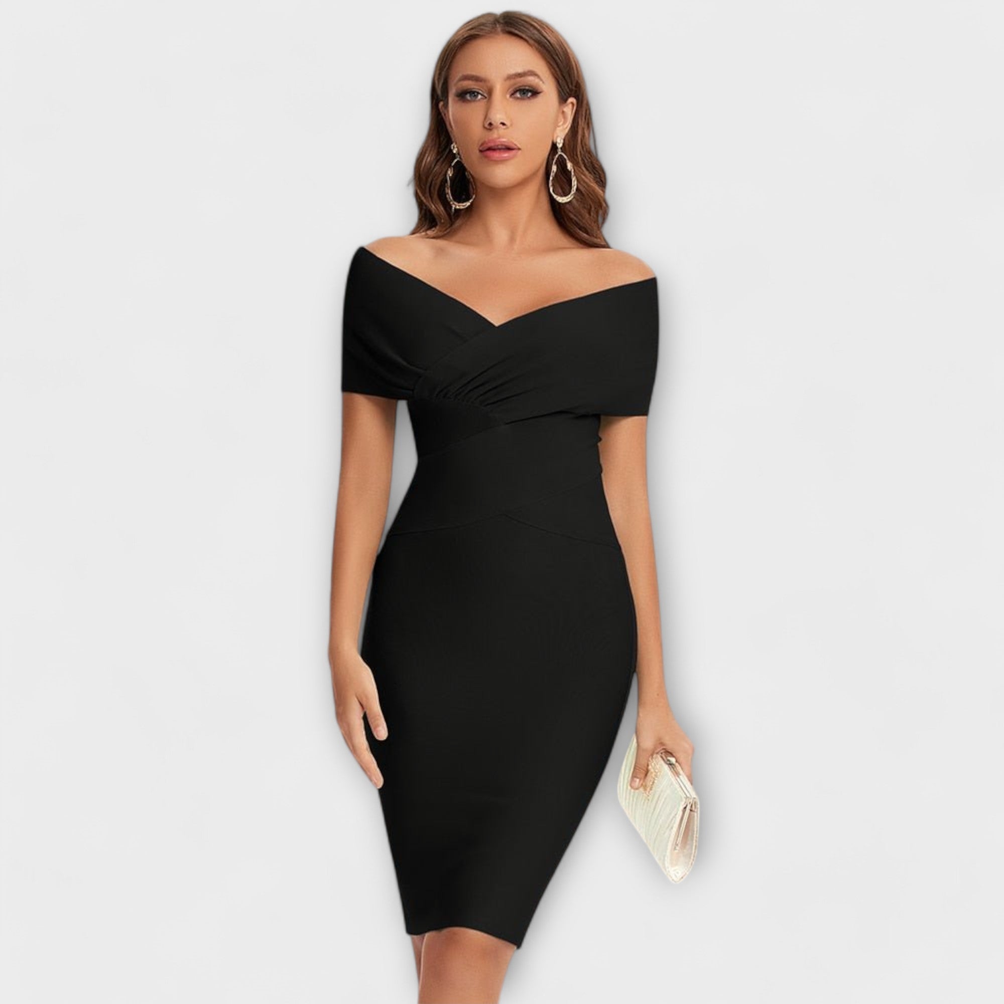 Robe élégante avec décolleté en V