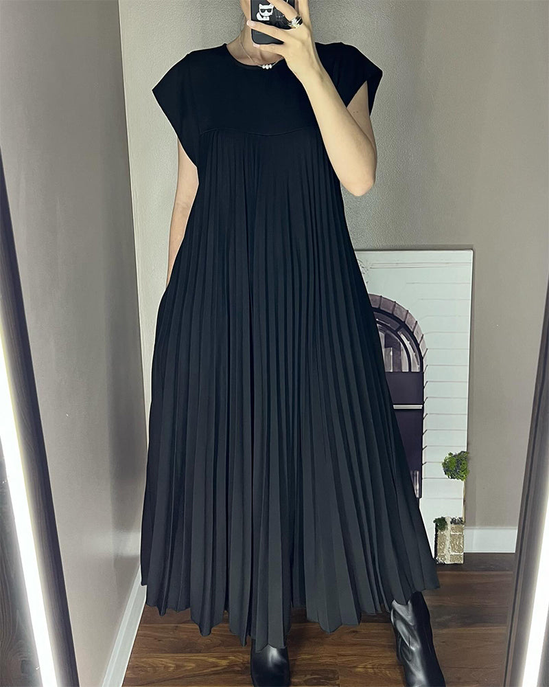 Amelia | Robe plissée sans manches
