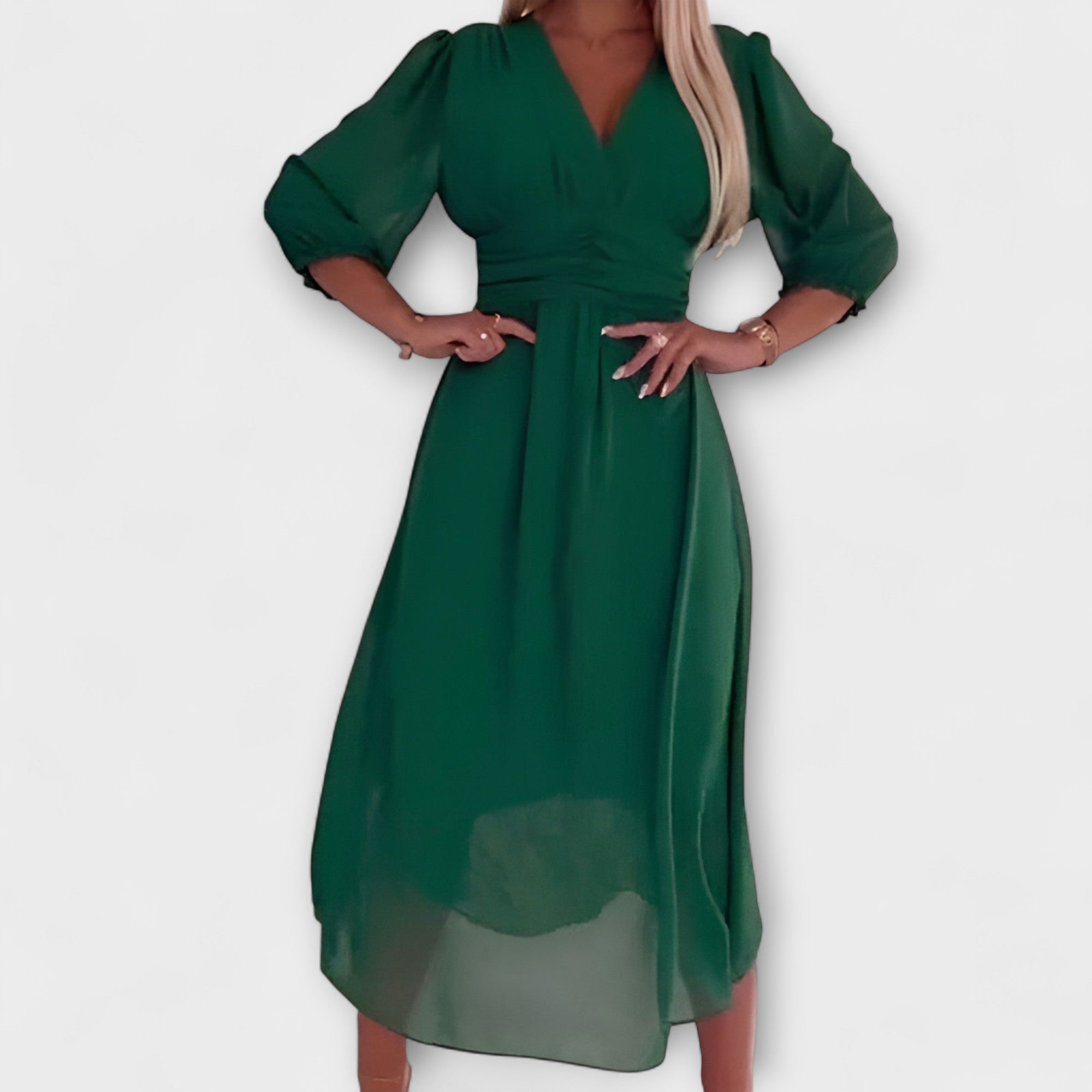 Nia - Robe en Cuir Élégante