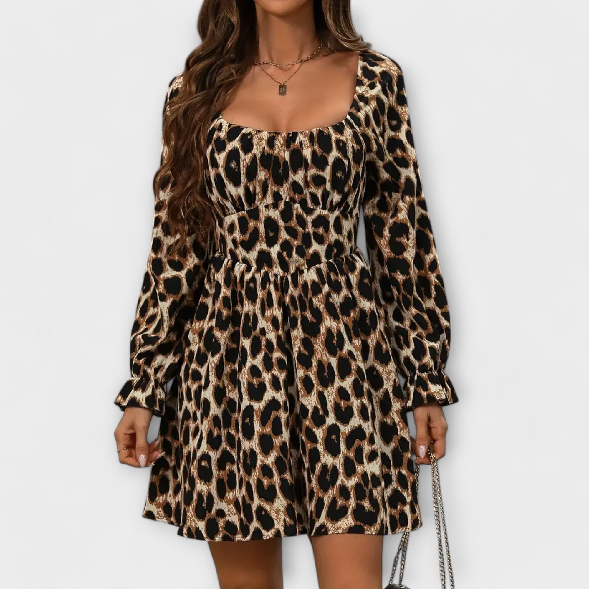 Robe magnifique à motif léopard