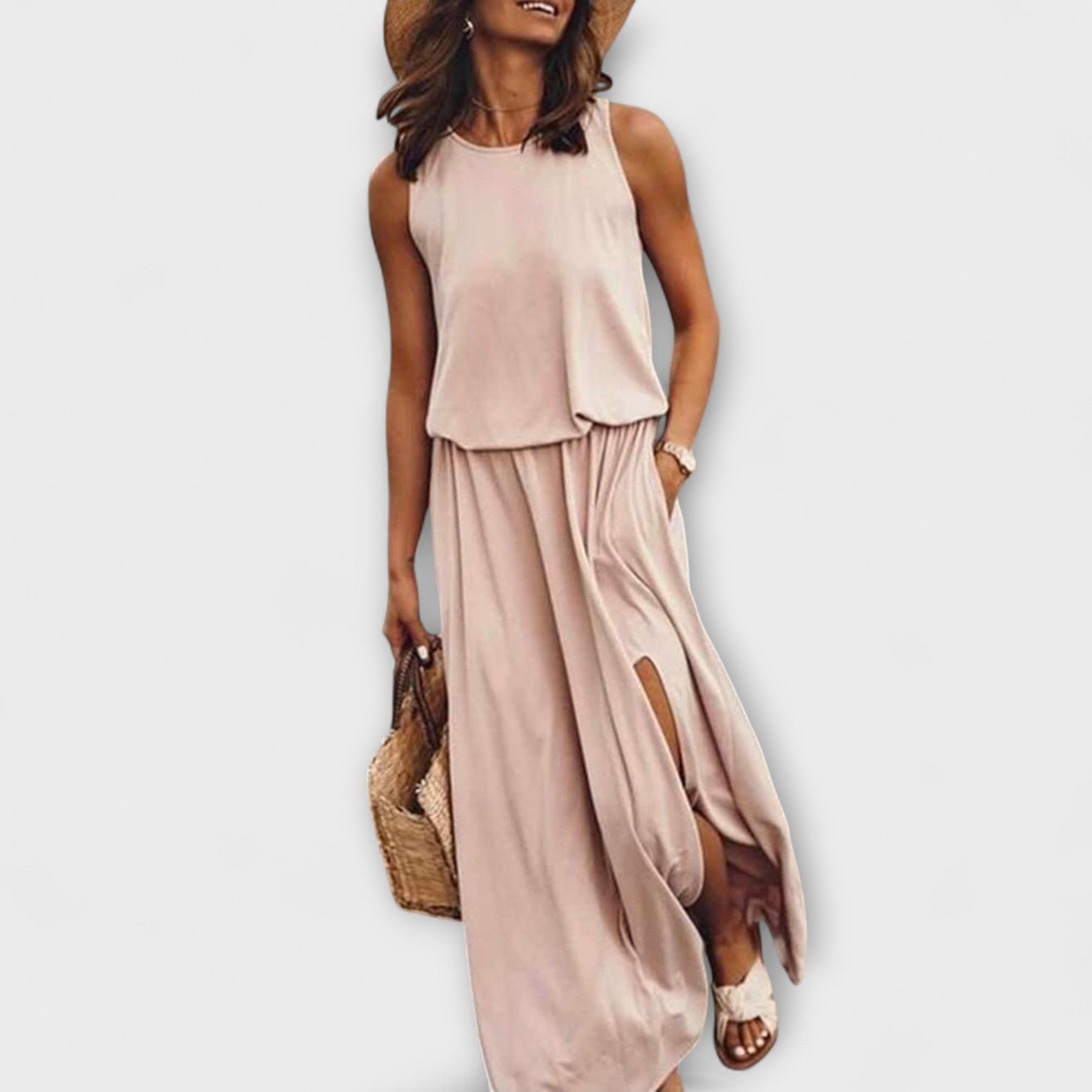 Robe ample, sans manches, à encolure ronde et fente