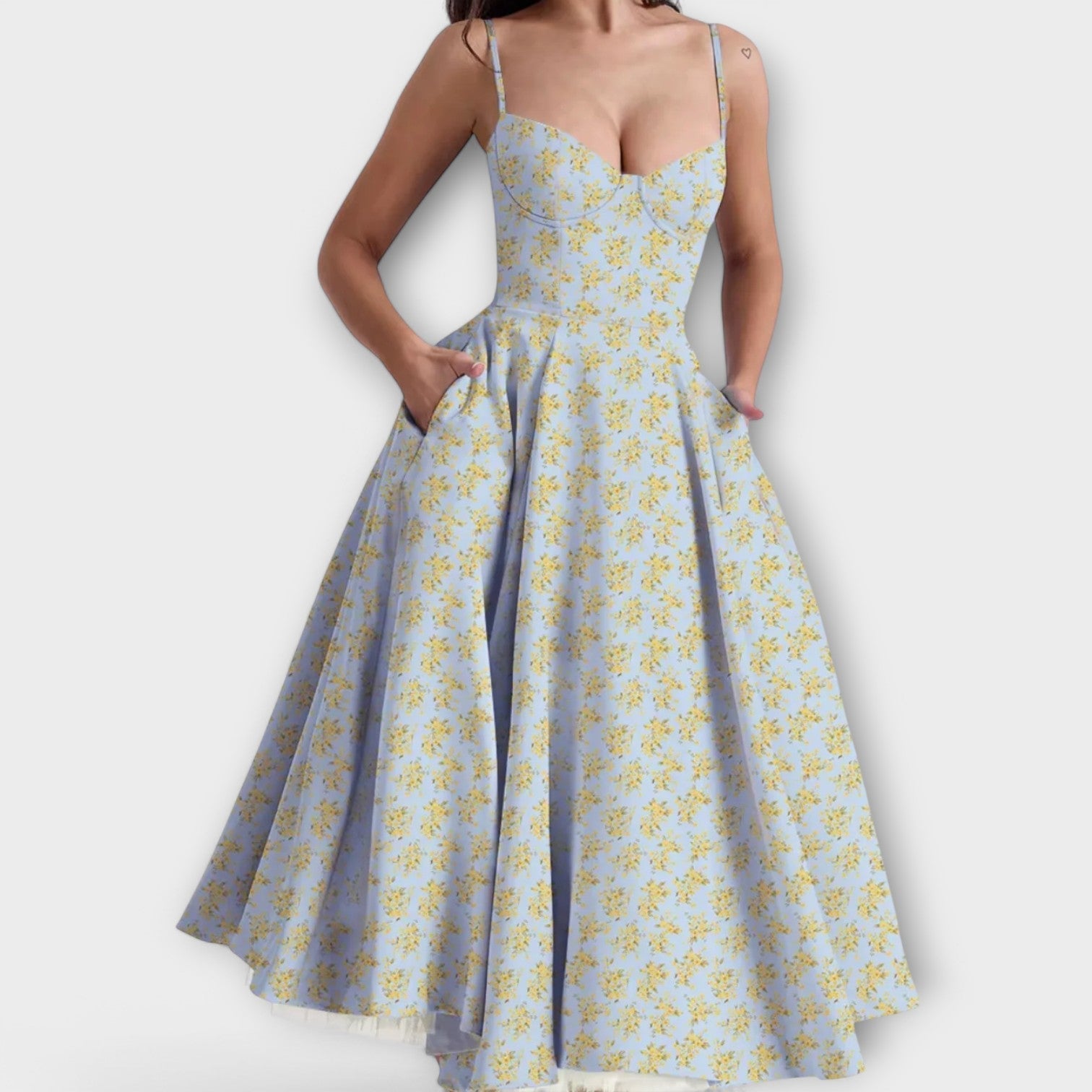 Mélie – Robe d'été légère avec détail de nouage