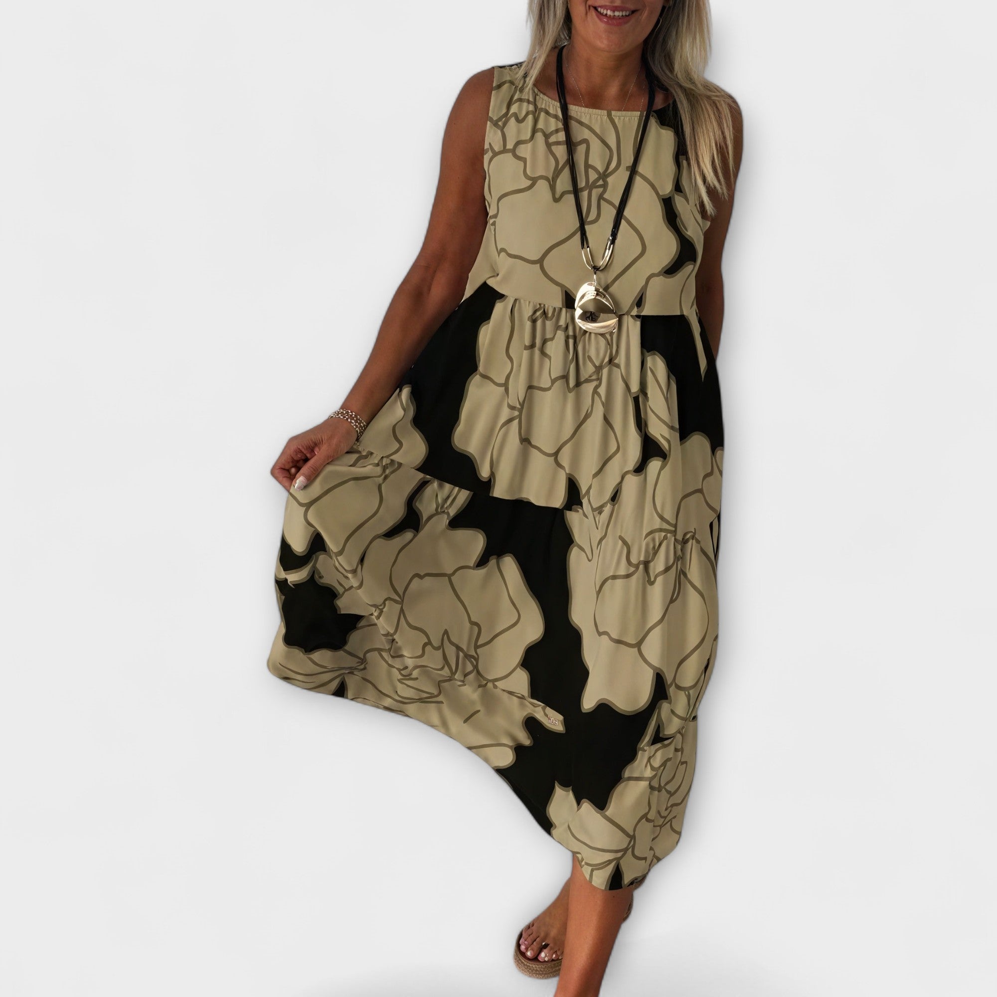 Robe Midi Fleurie avec Jupe
