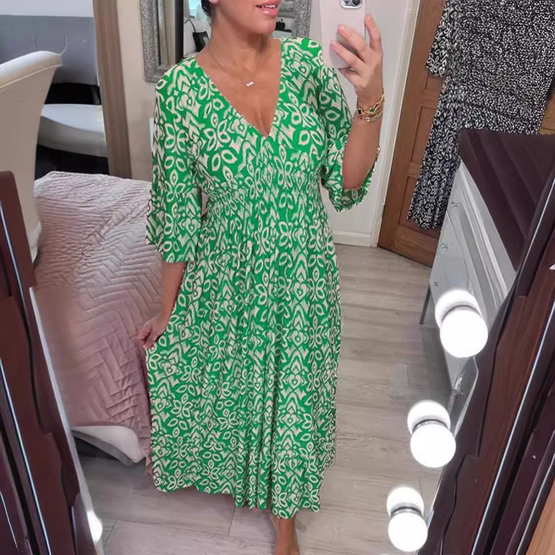 Zlata | Robe stylisée avec motif floral et décolleté en V