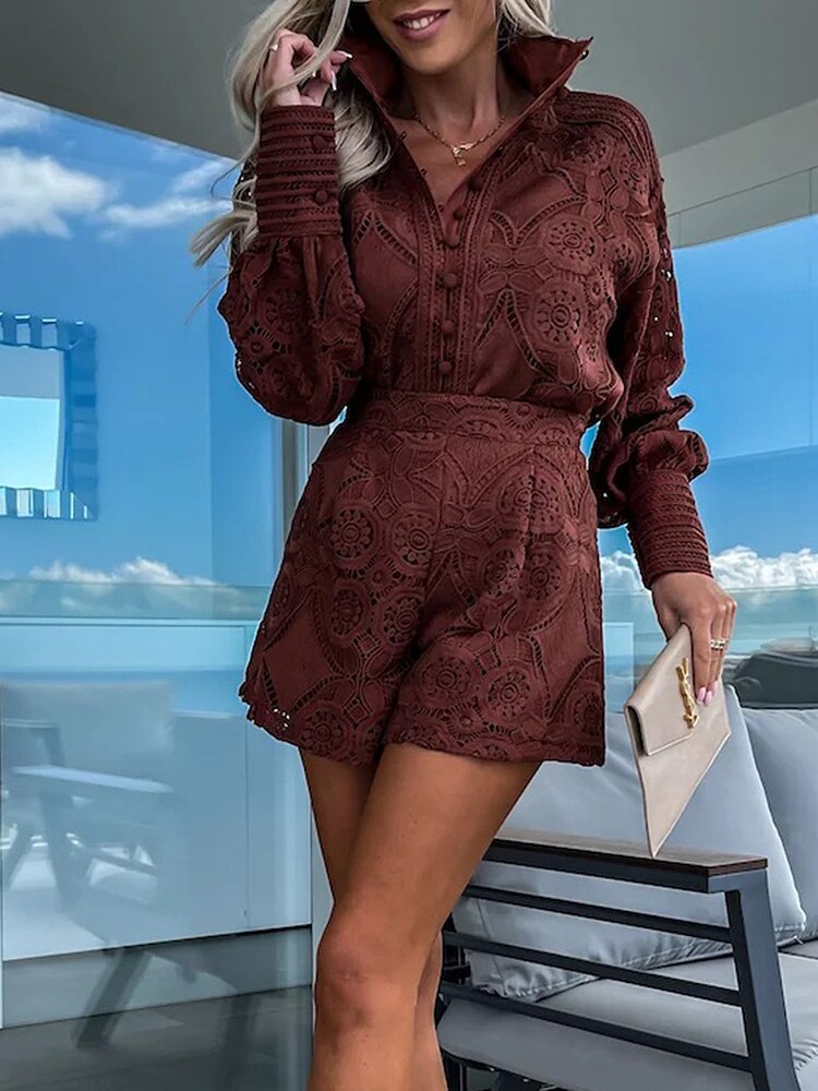 Ensemble Éternelle | Blouse dentelle, pantalon élégant