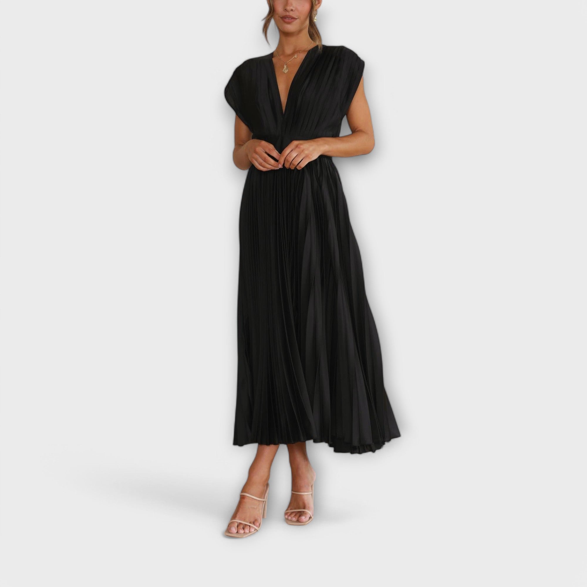 Maria - Robe Plissée Stylisée