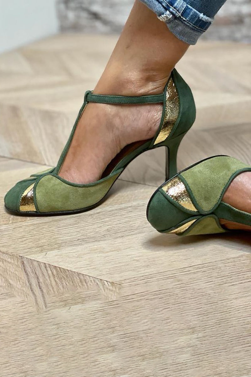 Taviana | Escarpins à talons aiguilles T-strap avec bout replié