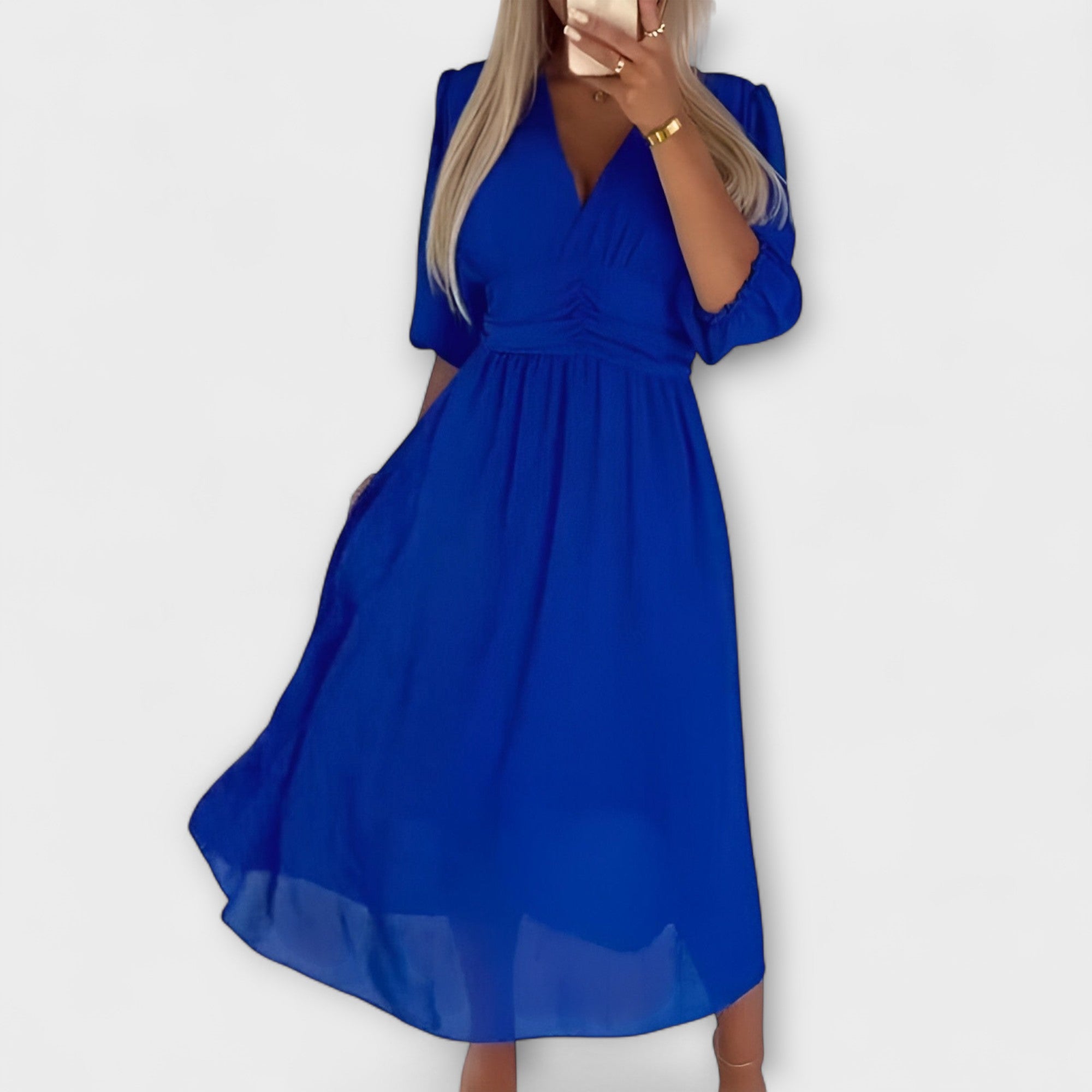 Nia - Robe en Cuir Élégante