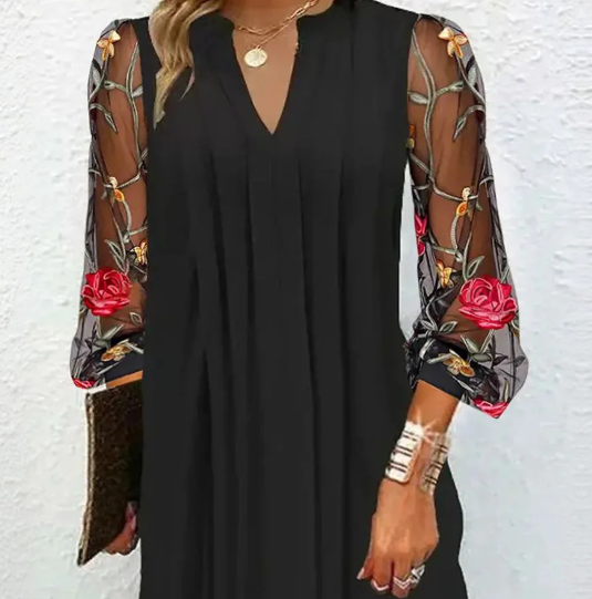 Alina  | Robe Mini Élégante avec Décolleté en V et Manches Transparentes